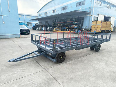 4吨骨架式平板拖车 带下翻护栏工具拖车3I.jpg