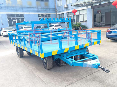 15吨牵引平板拖车护栏型工具拖车I.jpg