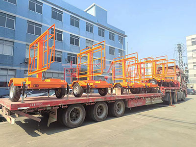 1772264261283178.jpg 0.2吨带太阳能LED交通诱导屏工具拖车2I.jpg