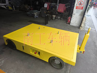 1782267322470304.jpg 4吨自走式电动平板拖车 牵引拖车5I.jpg